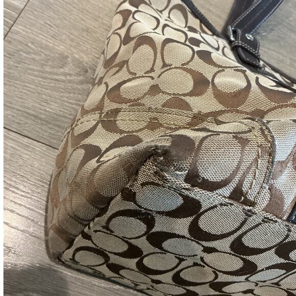 Coach Signature Canvas Medium Tote Shoulder Bag Brown Logo Y2K Classic Purse Tan - Picture 7 of 11